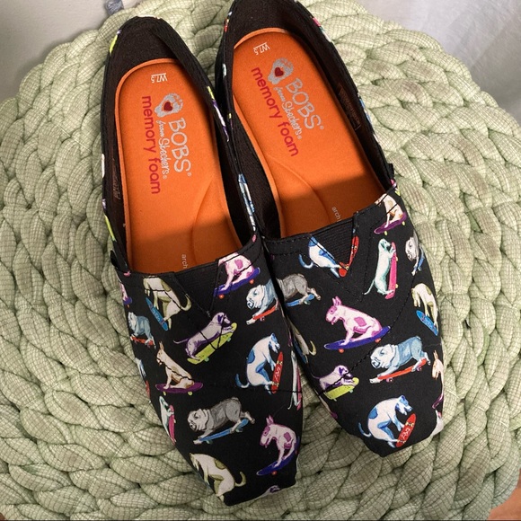NWOT  Bobs for the Dogs Skechers slip ons skateboarding dog pattern - Picture 5 of 10
